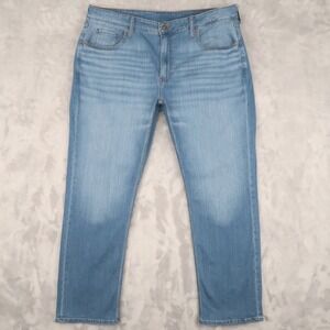 True Classic Jeans Mens 38x30 Fit 38x29.5 Blue Straight Leg Stretch Light Wash